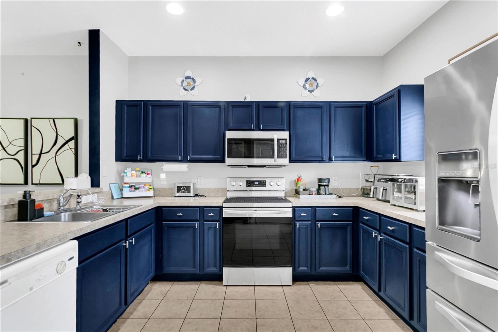 Image 5 of 21 For 259 Magical Way