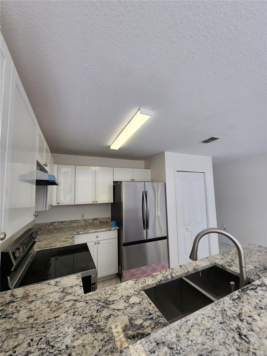 Image 13 of 19 For 794 Squirrel Court