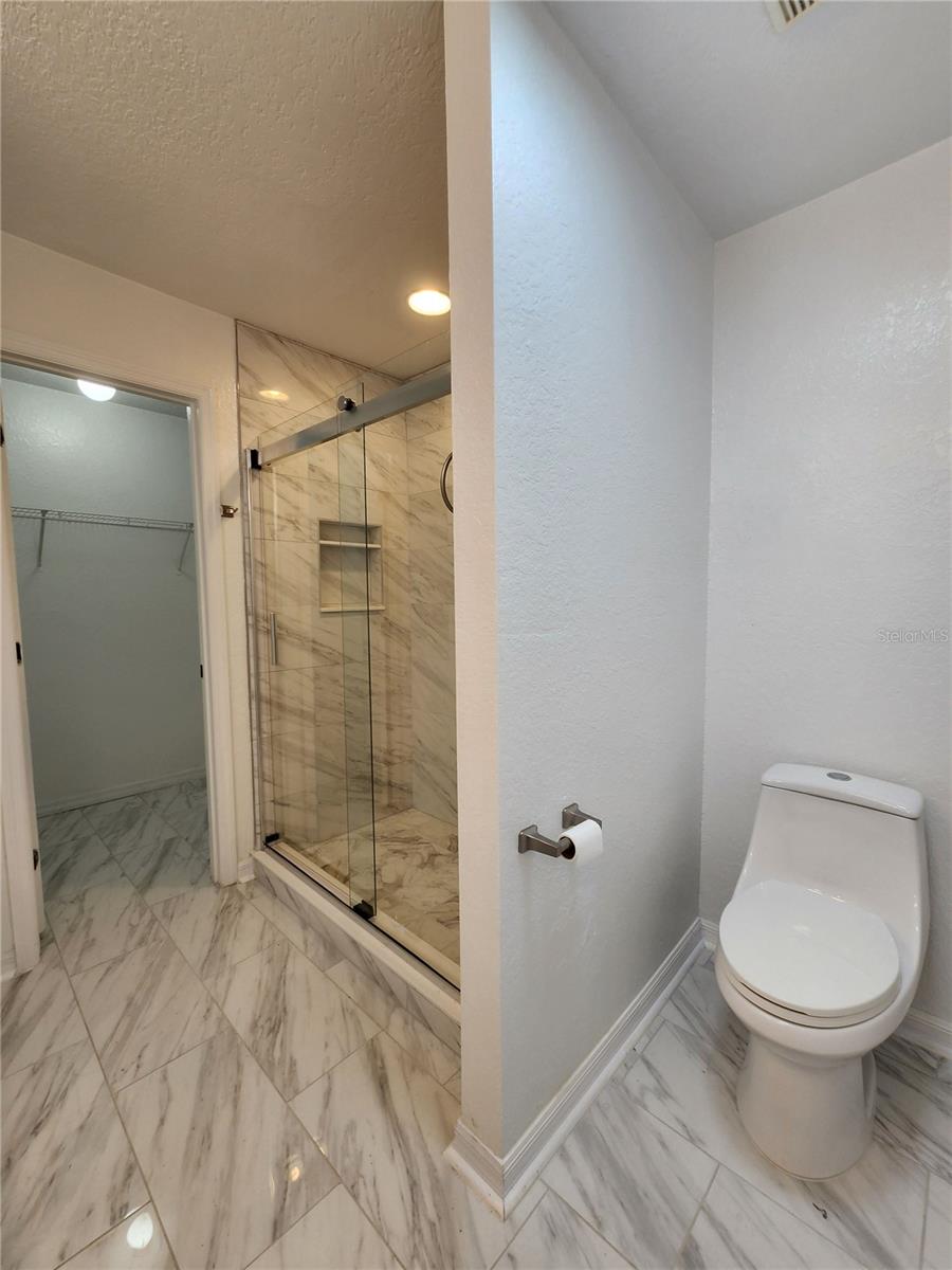 Image 17 of 19 For 794 Squirrel Court