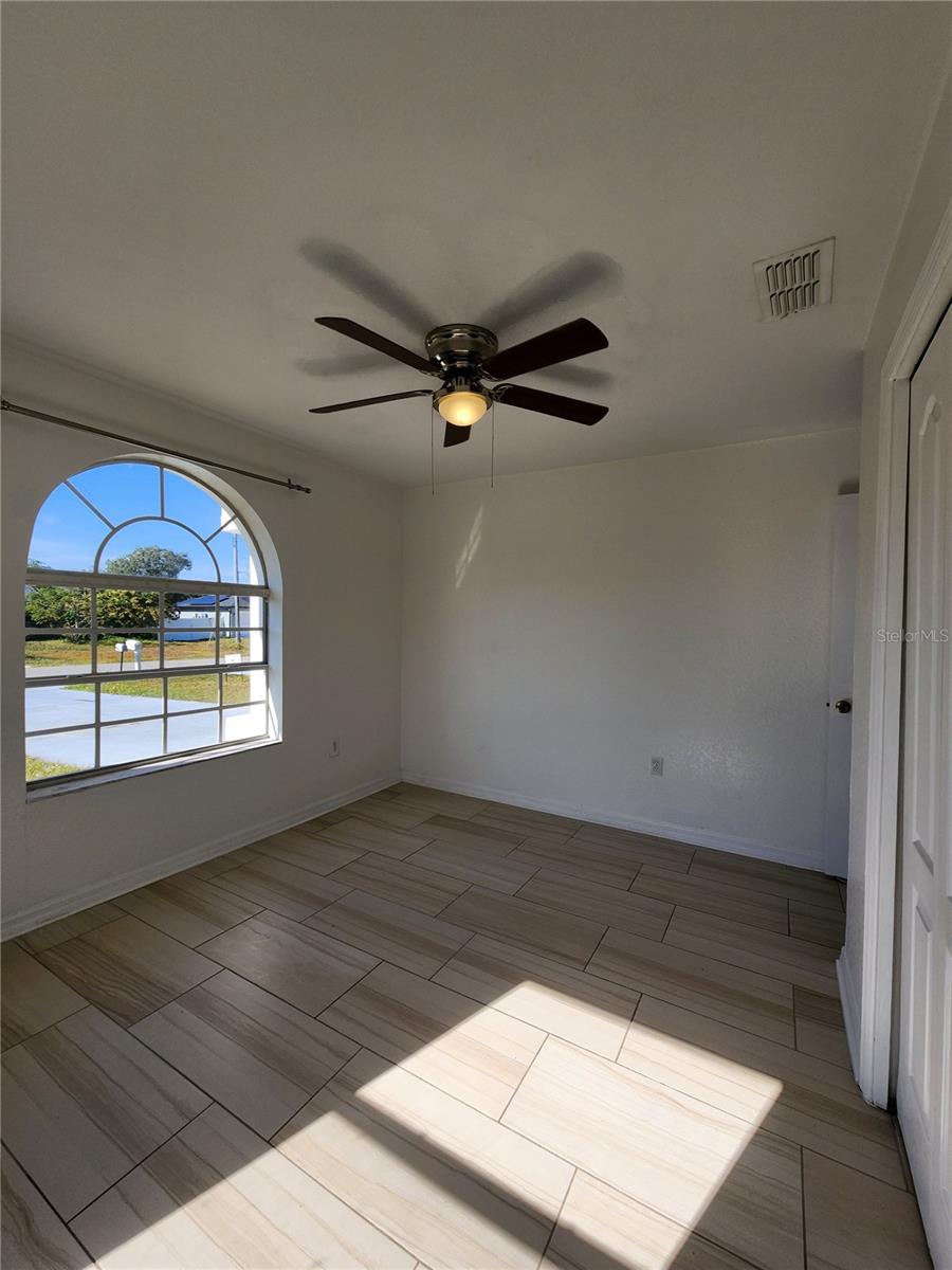 Image 9 of 19 For 794 Squirrel Court