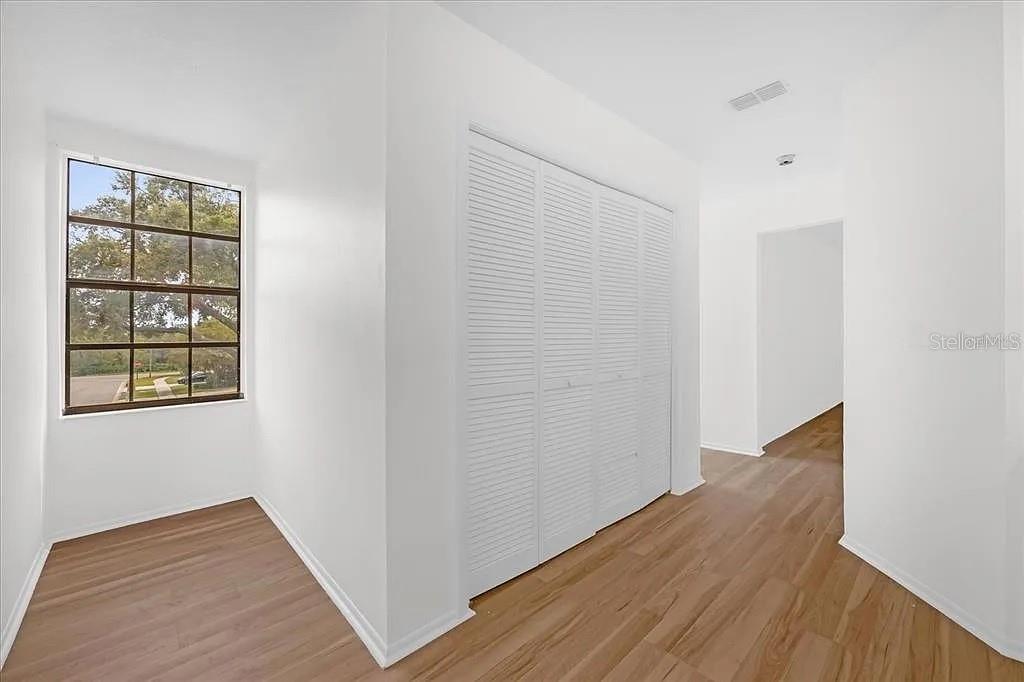 Image 17 of 26 For 7524 Quail Run Court