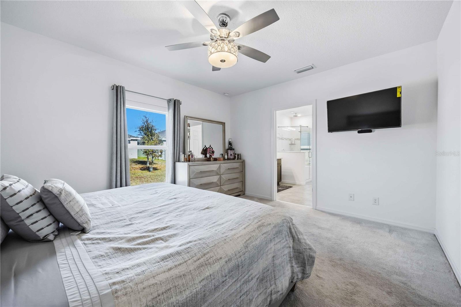 Image 19 of 28 For 236 Denali Street