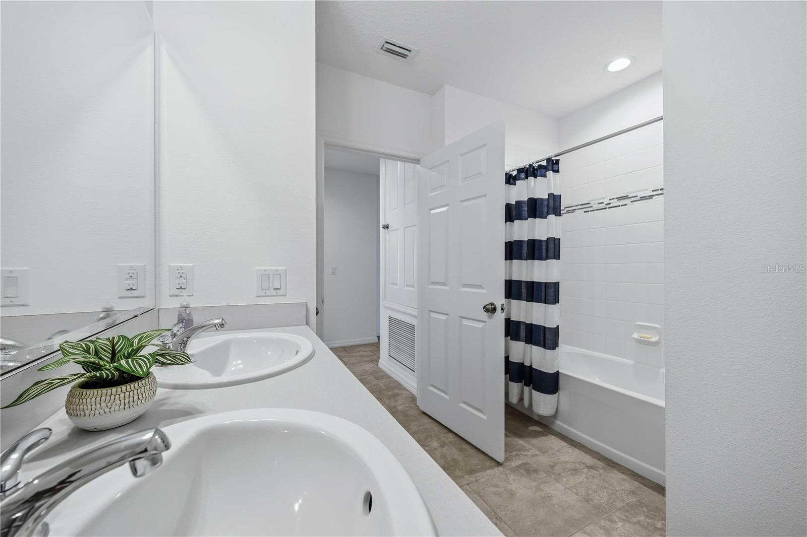 Image 25 of 28 For 236 Denali Street