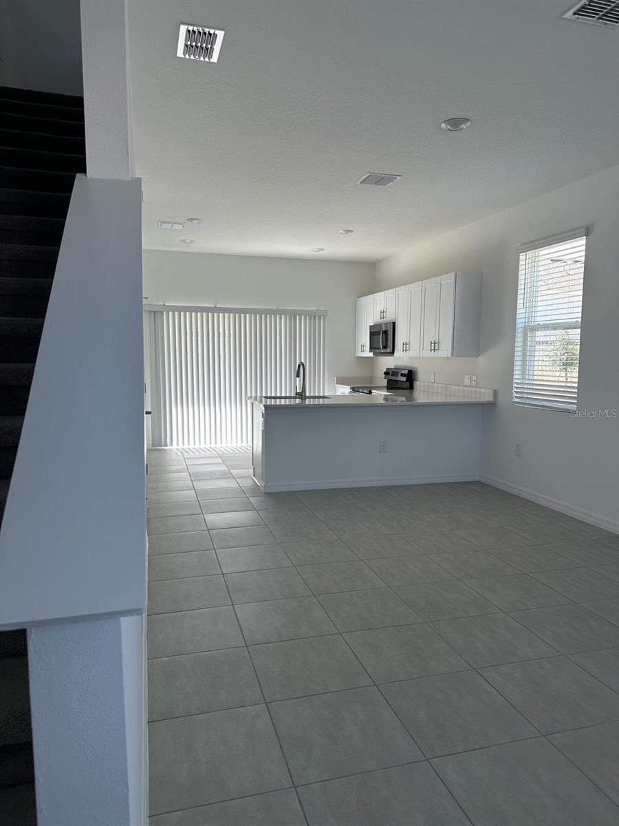 Image 3 of 18 For 2084 Viewfinder Street