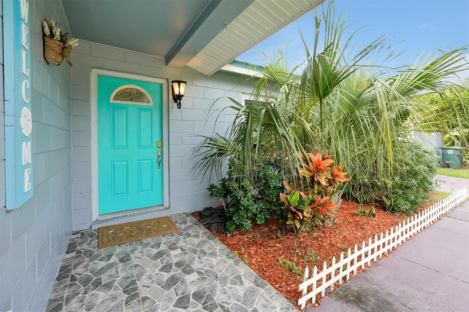 Image 4 of 44 For 908 Jeffrey Street