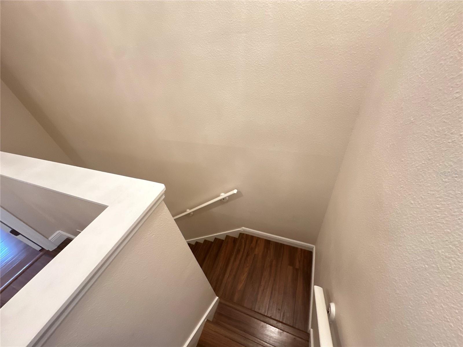 Image 19 of 66 For 8929 Silk Bay Place