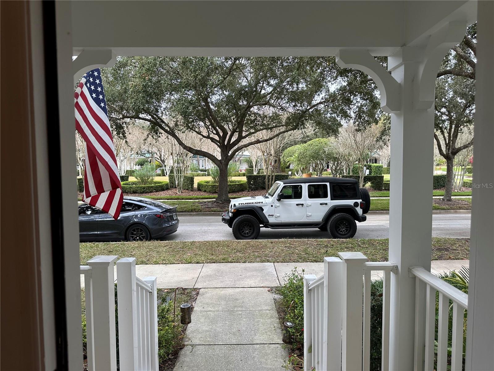 Image 4 of 66 For 8929 Silk Bay Place