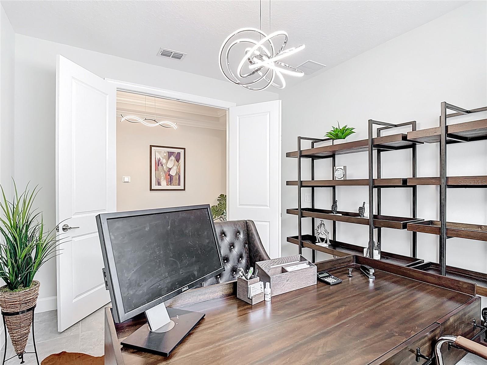 Image 25 of 75 For 684 San Augusto Drive