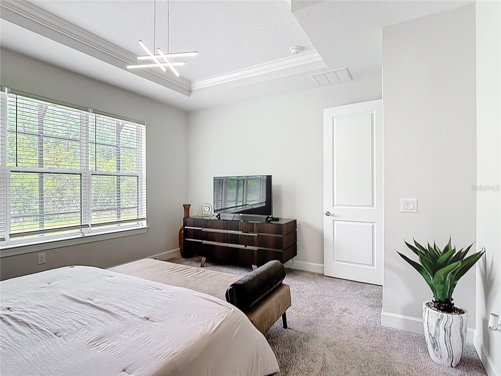 Image 27 of 75 For 684 San Augusto Drive