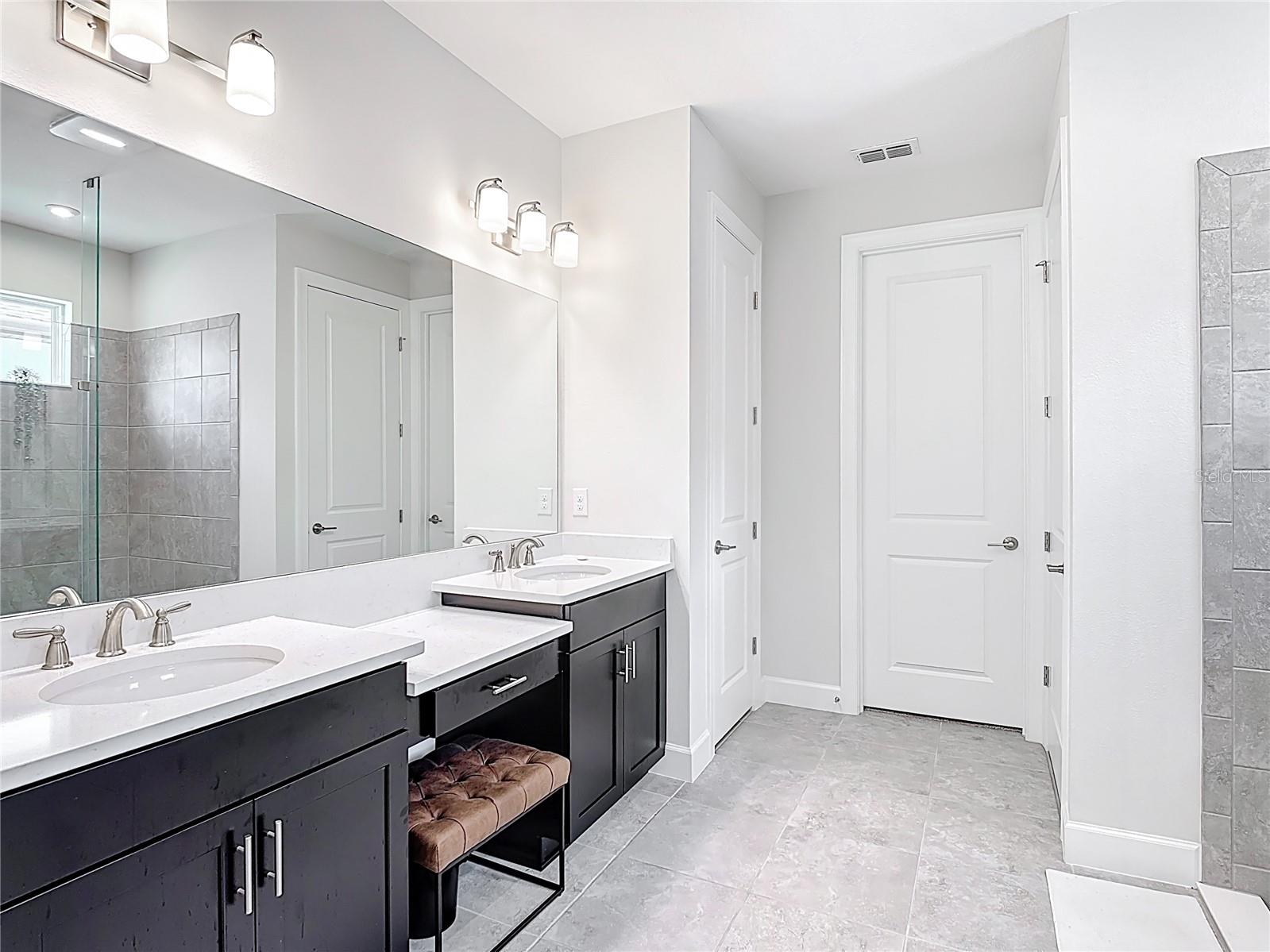 Image 28 of 75 For 684 San Augusto Drive