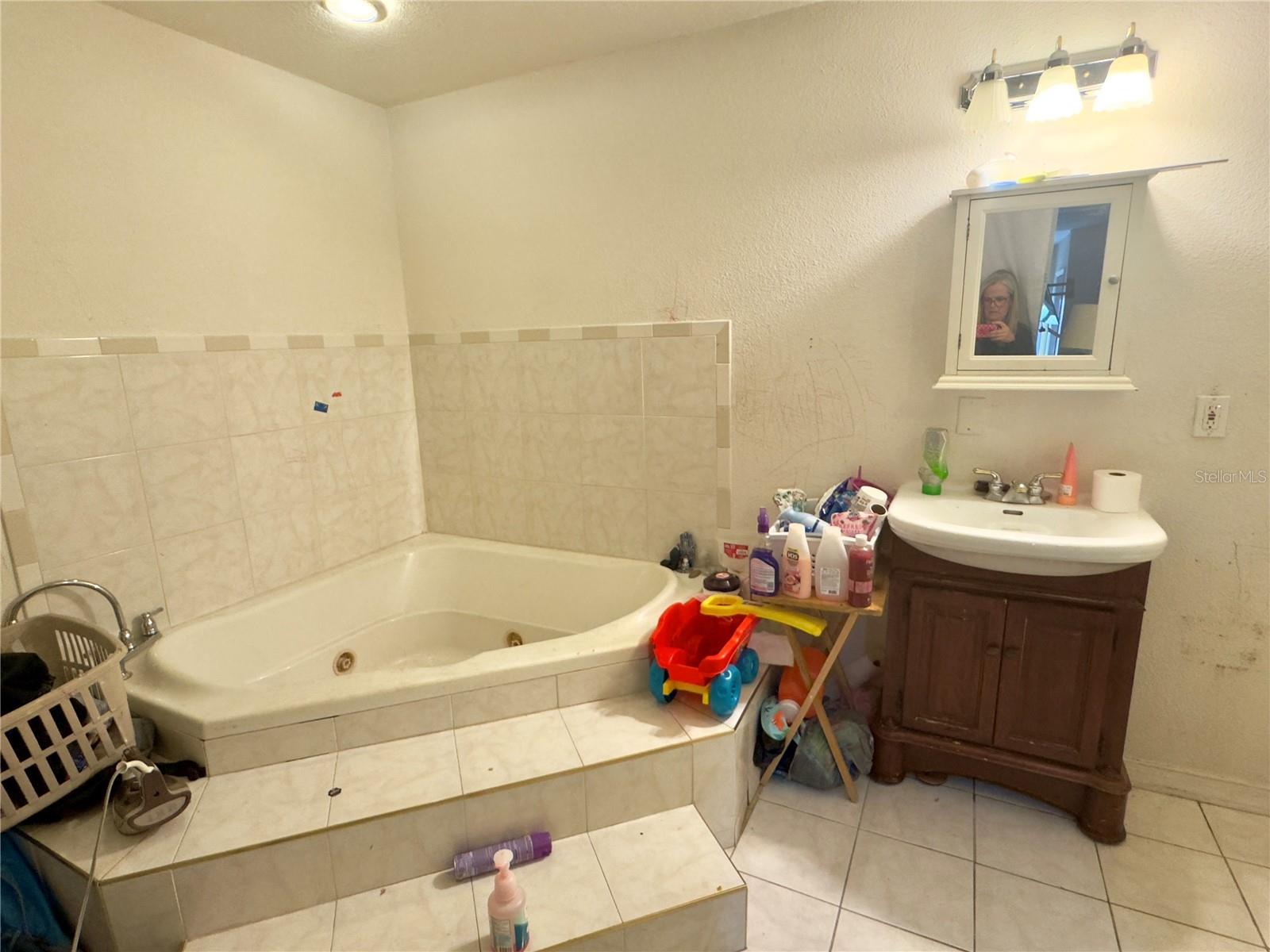 Image 21 of 43 For 1485 Lyndell Drive