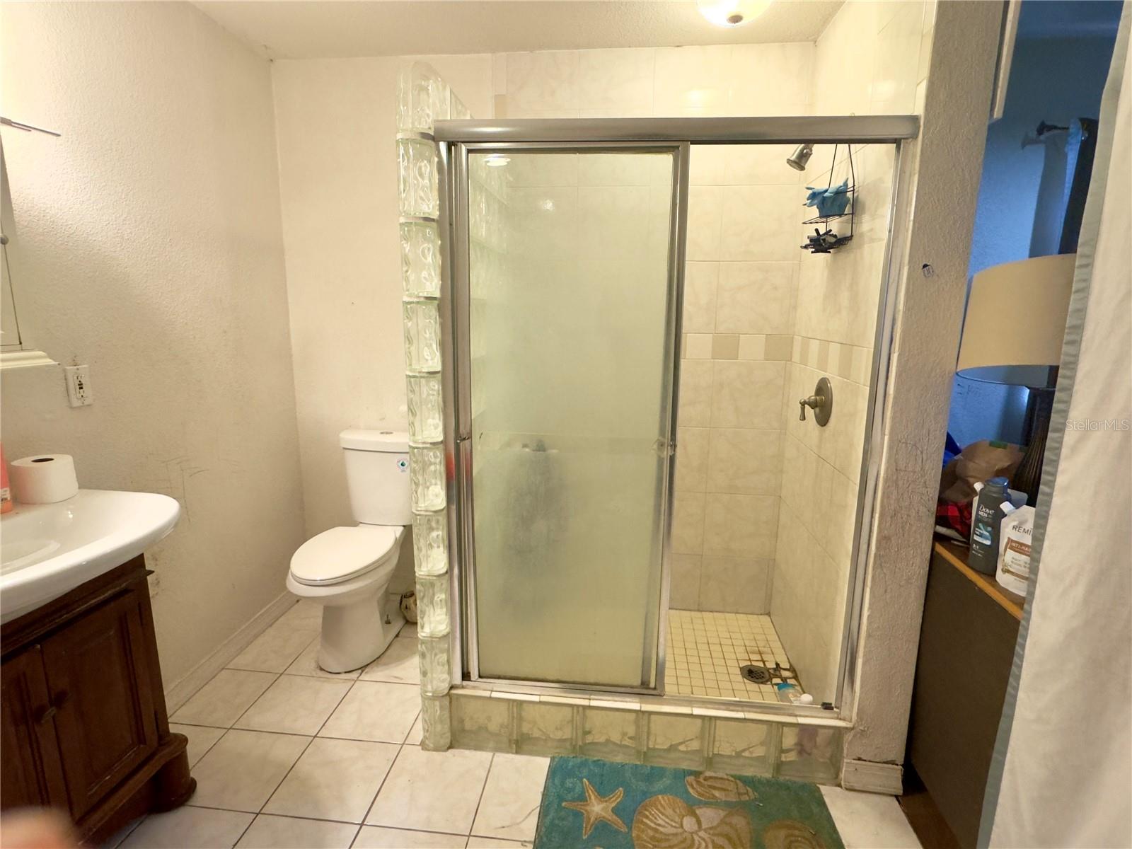 Image 22 of 43 For 1485 Lyndell Drive