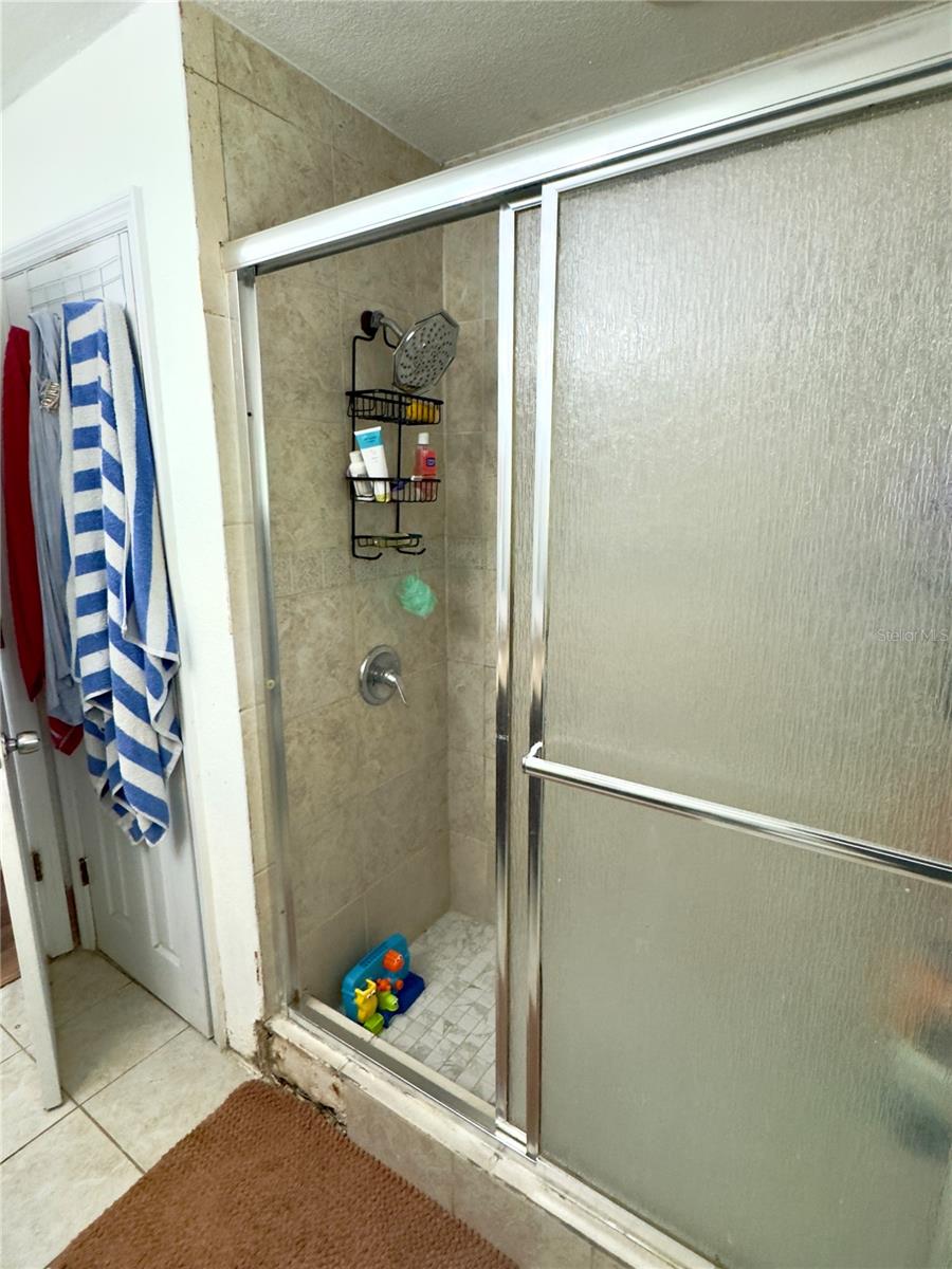 Image 37 of 43 For 1485 Lyndell Drive