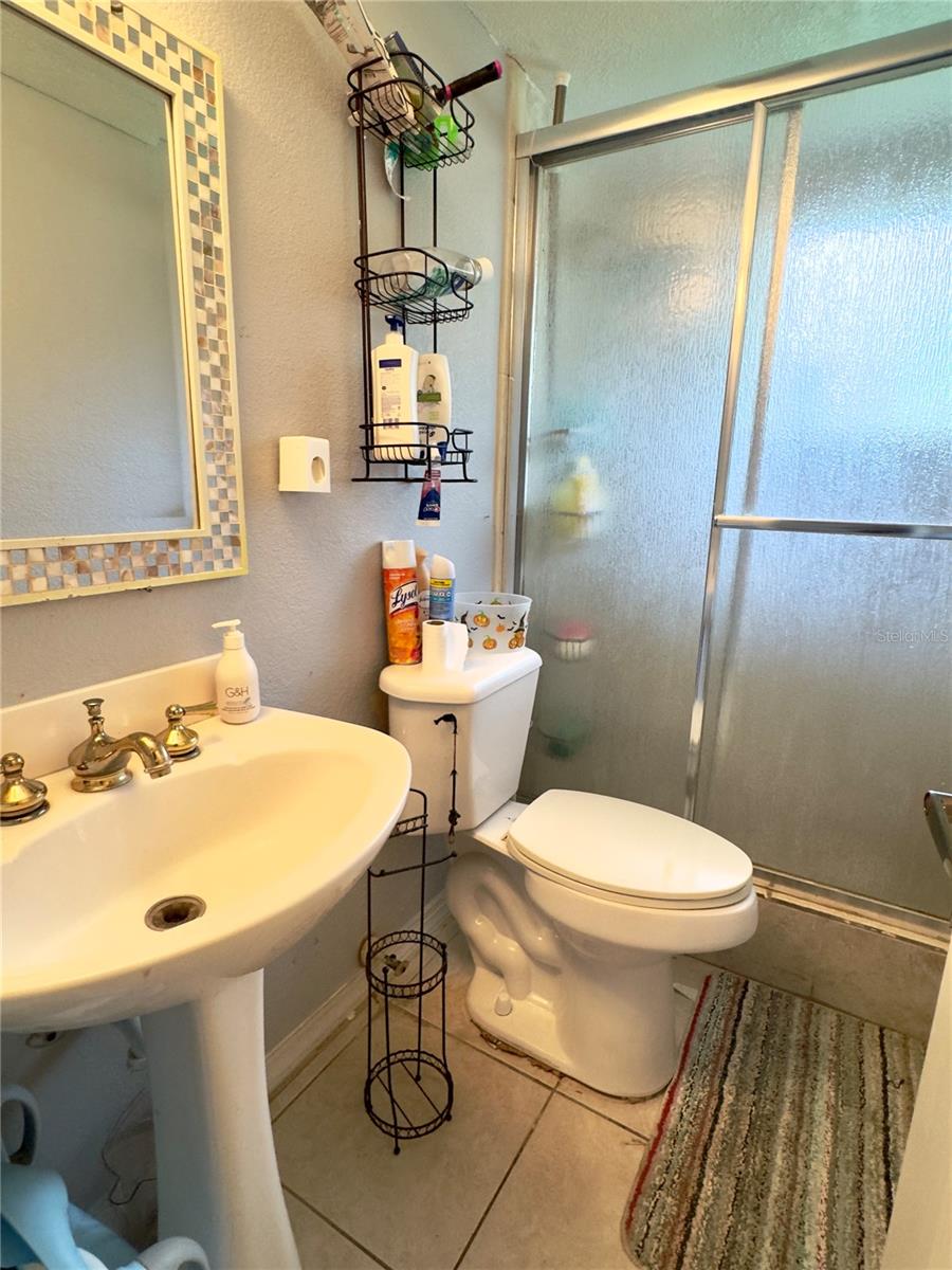 Image 38 of 43 For 1485 Lyndell Drive