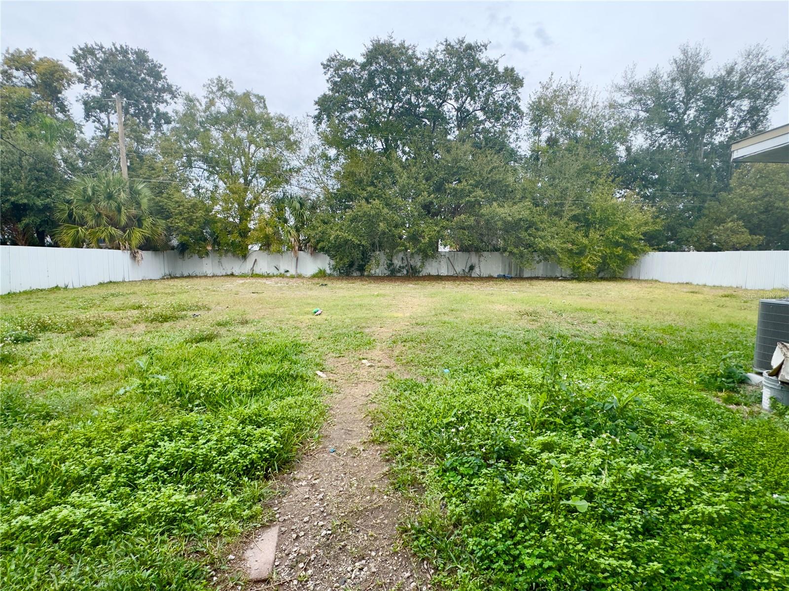 Image 40 of 43 For 1485 Lyndell Drive