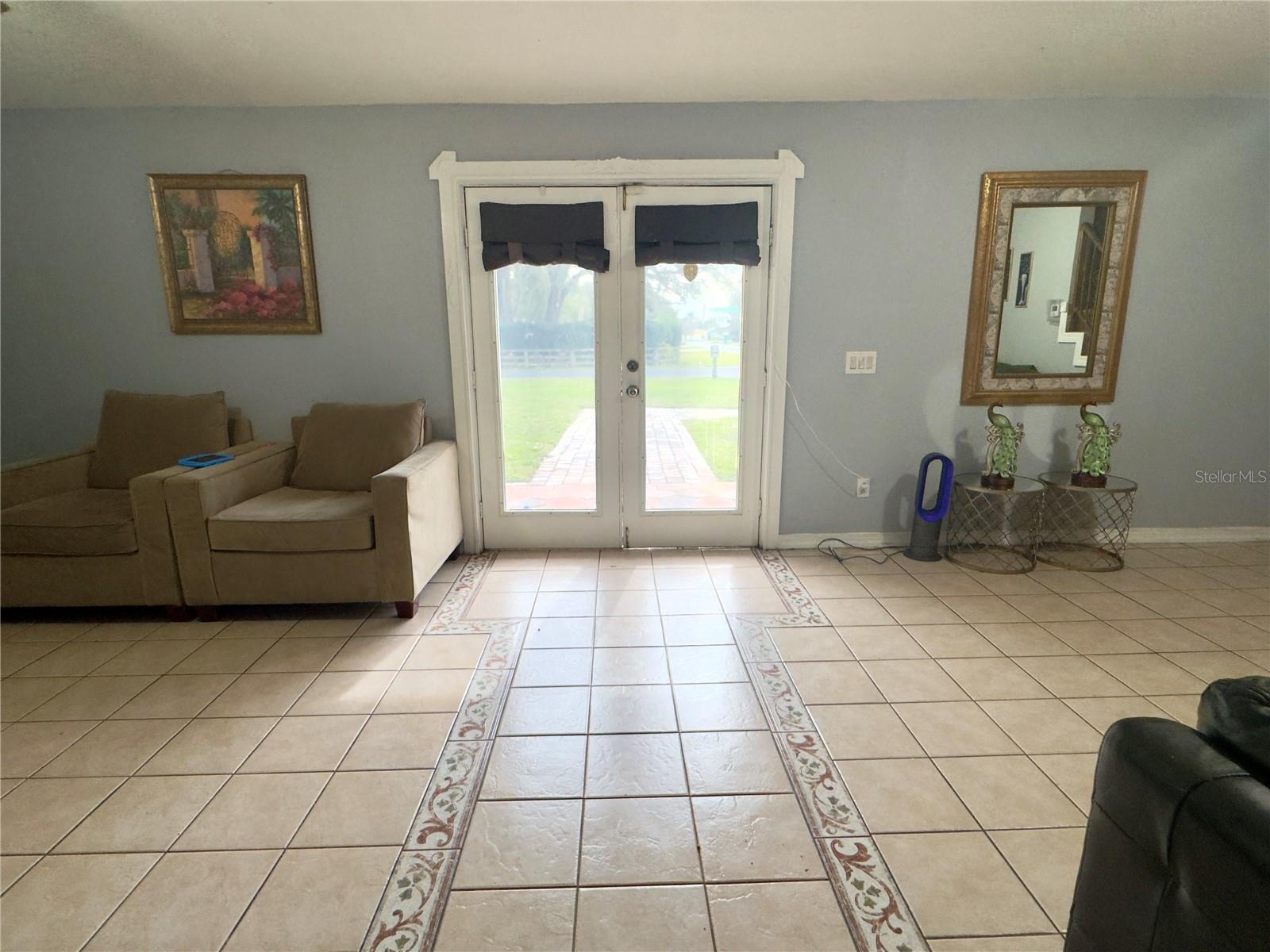 Image 5 of 43 For 1485 Lyndell Drive