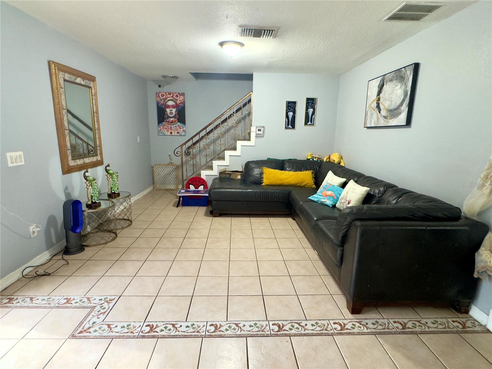 Image 7 of 43 For 1485 Lyndell Drive