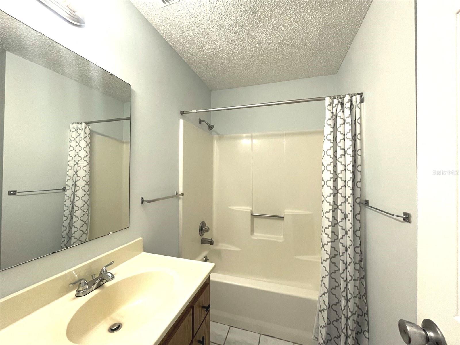 Image 17 of 24 For 1056 Buena Vista Drive