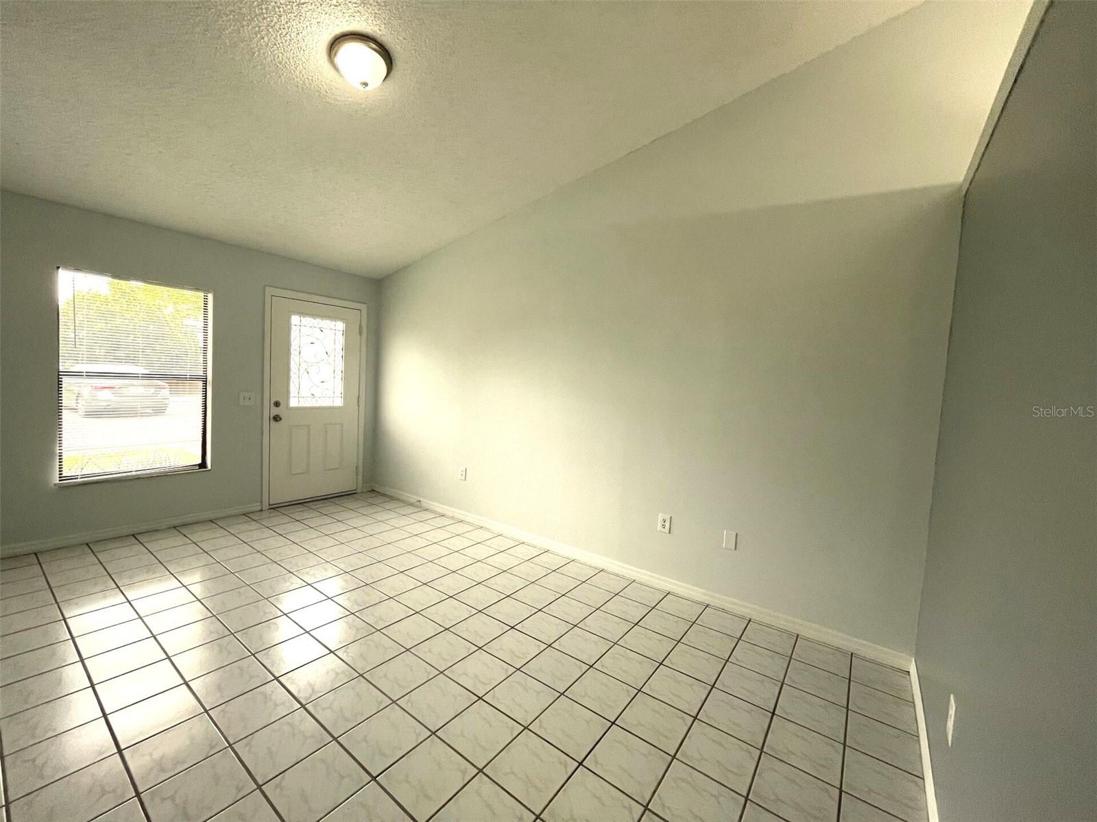 Image 19 of 24 For 1056 Buena Vista Drive