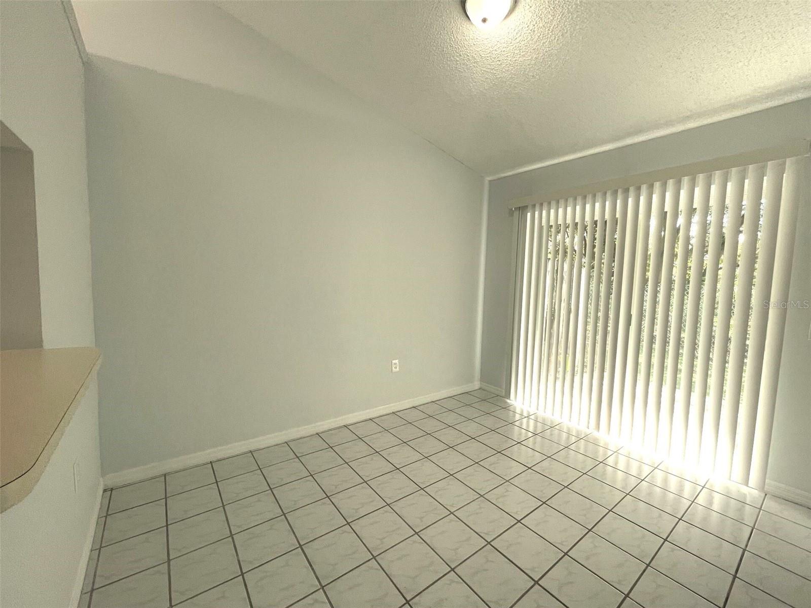 Image 20 of 24 For 1056 Buena Vista Drive