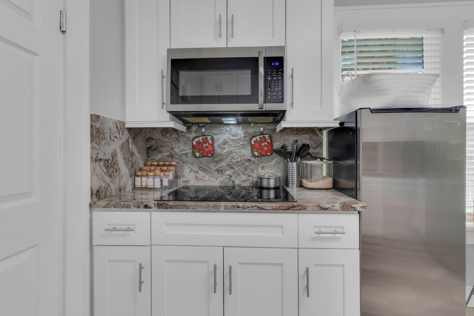 Image 24 of 33 For 721 Mabbette Street