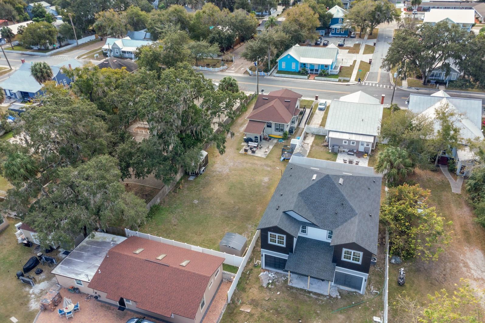 Image 8 of 33 For 721 Mabbette Street