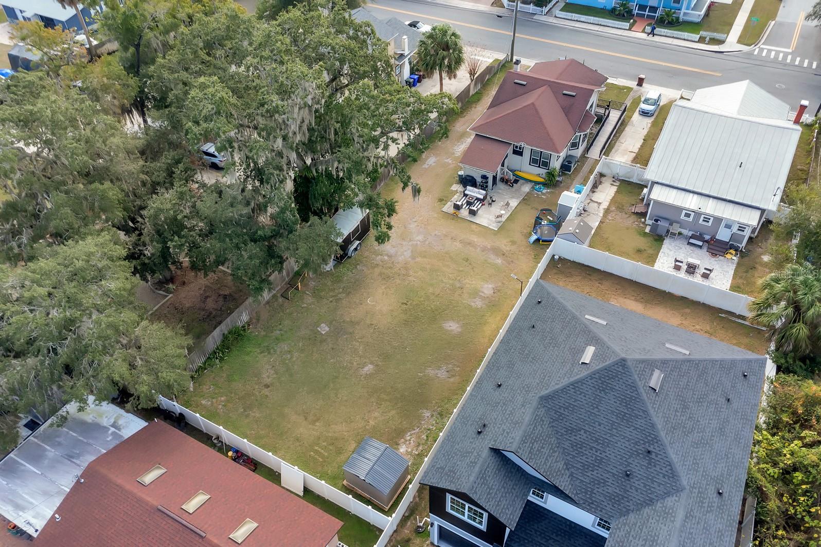 Image 9 of 33 For 721 Mabbette Street