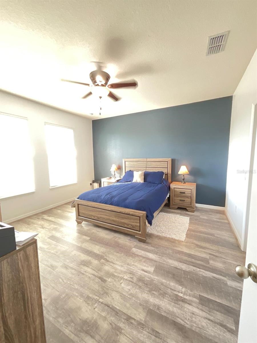 Image 17 of 41 For 1608 Mohegan Boulevard