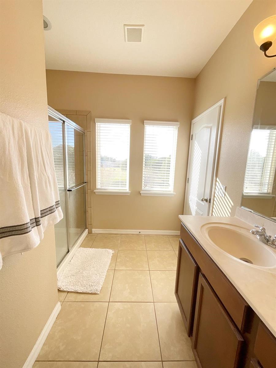 Image 22 of 41 For 1608 Mohegan Boulevard