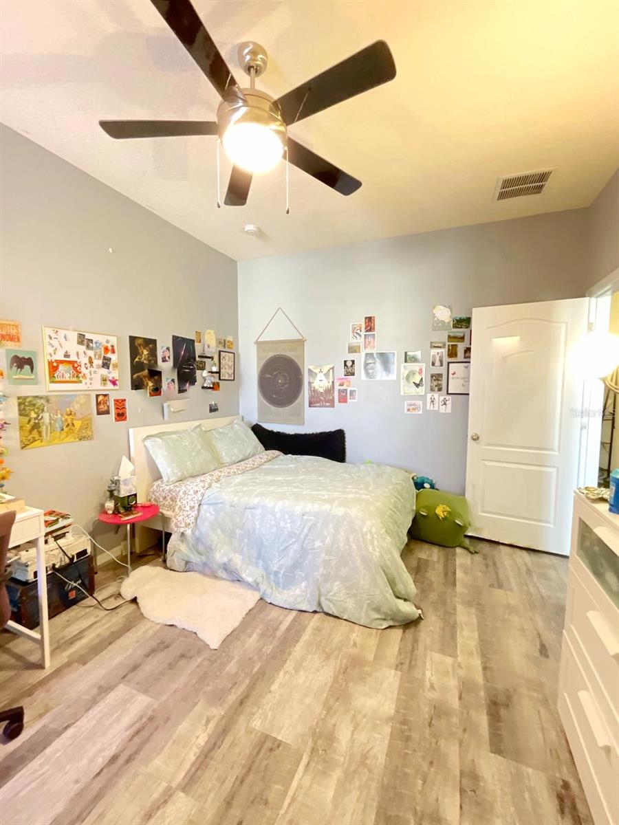 Image 25 of 41 For 1608 Mohegan Boulevard