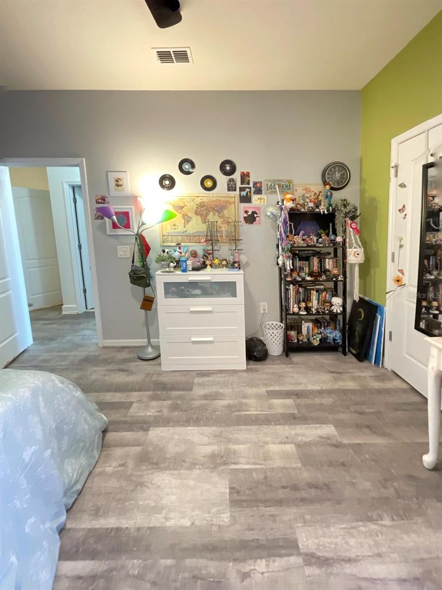 Image 26 of 41 For 1608 Mohegan Boulevard