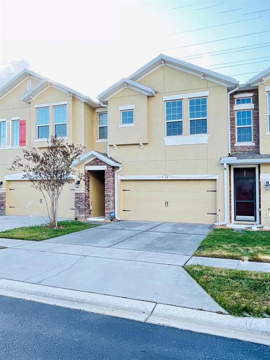 Image 3 of 41 For 1608 Mohegan Boulevard