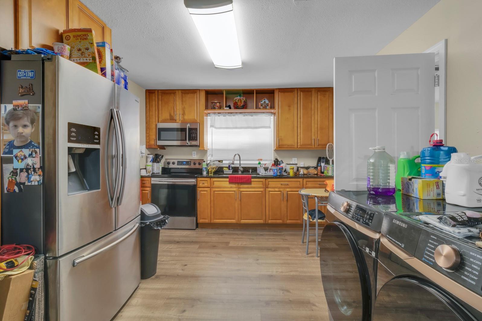 Image 32 of 40 For 21 Beaumont Avenue