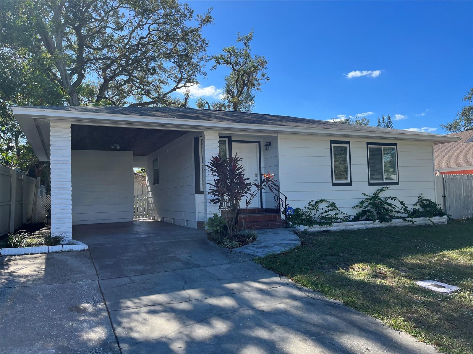 Details for 1485 Cleveland Street, CLEARWATER, FL 33755