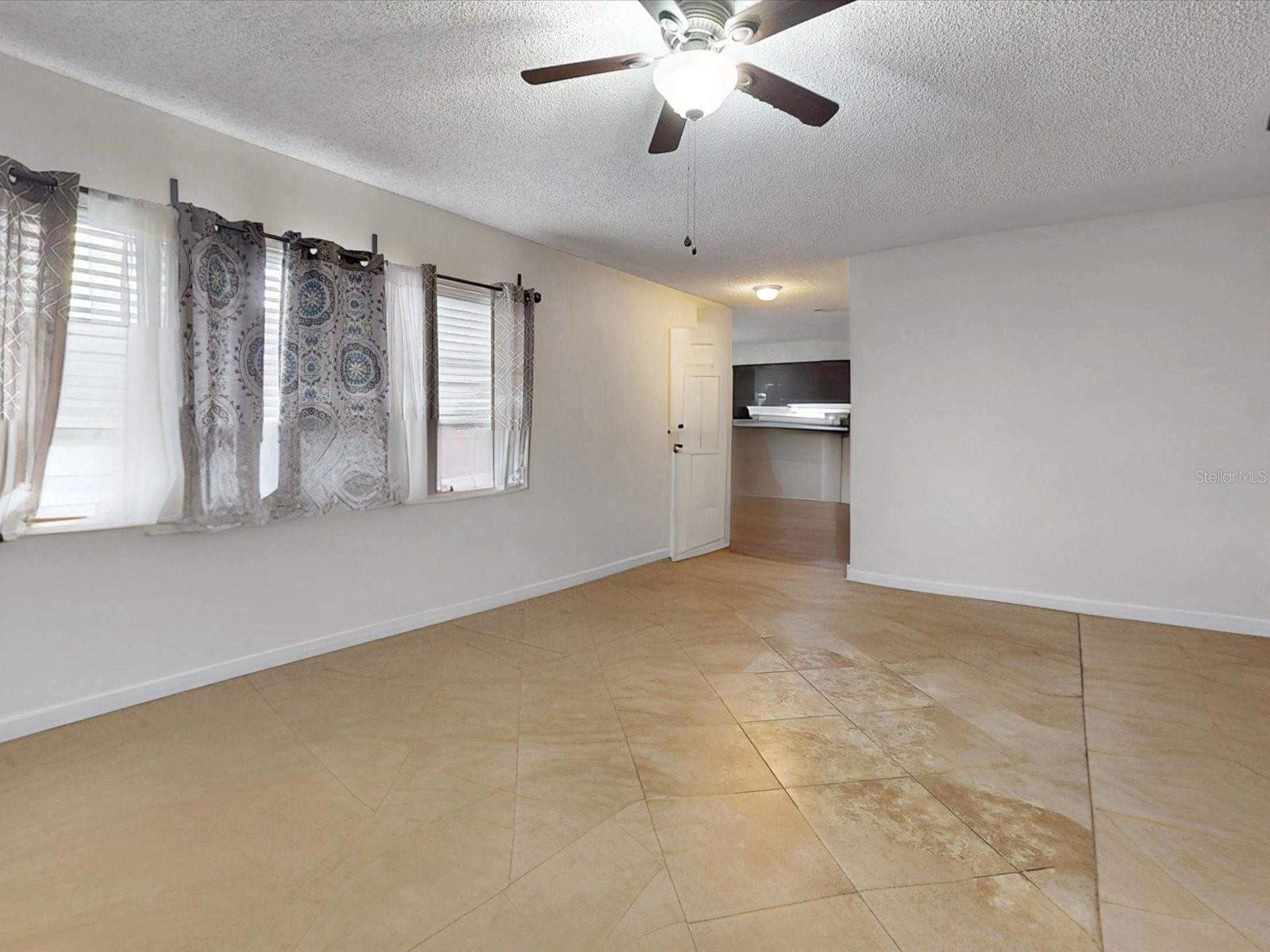 Image 5 of 30 For 2615 Cecile Street