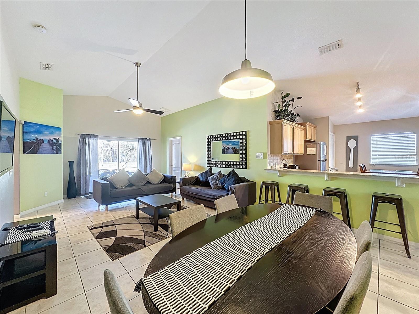 Image 11 of 65 For 2281 Royal Ridge Drive