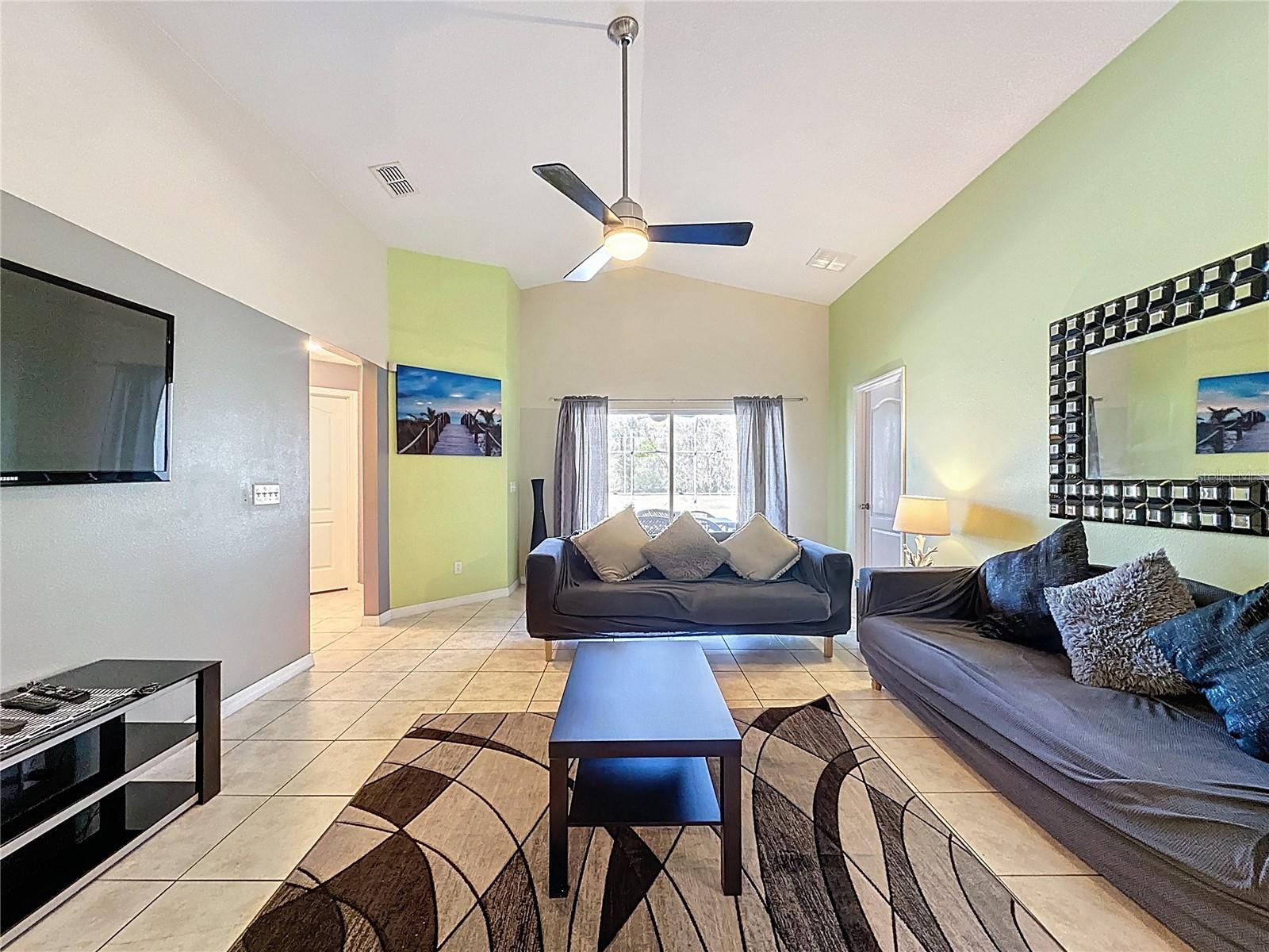 Image 12 of 65 For 2281 Royal Ridge Drive