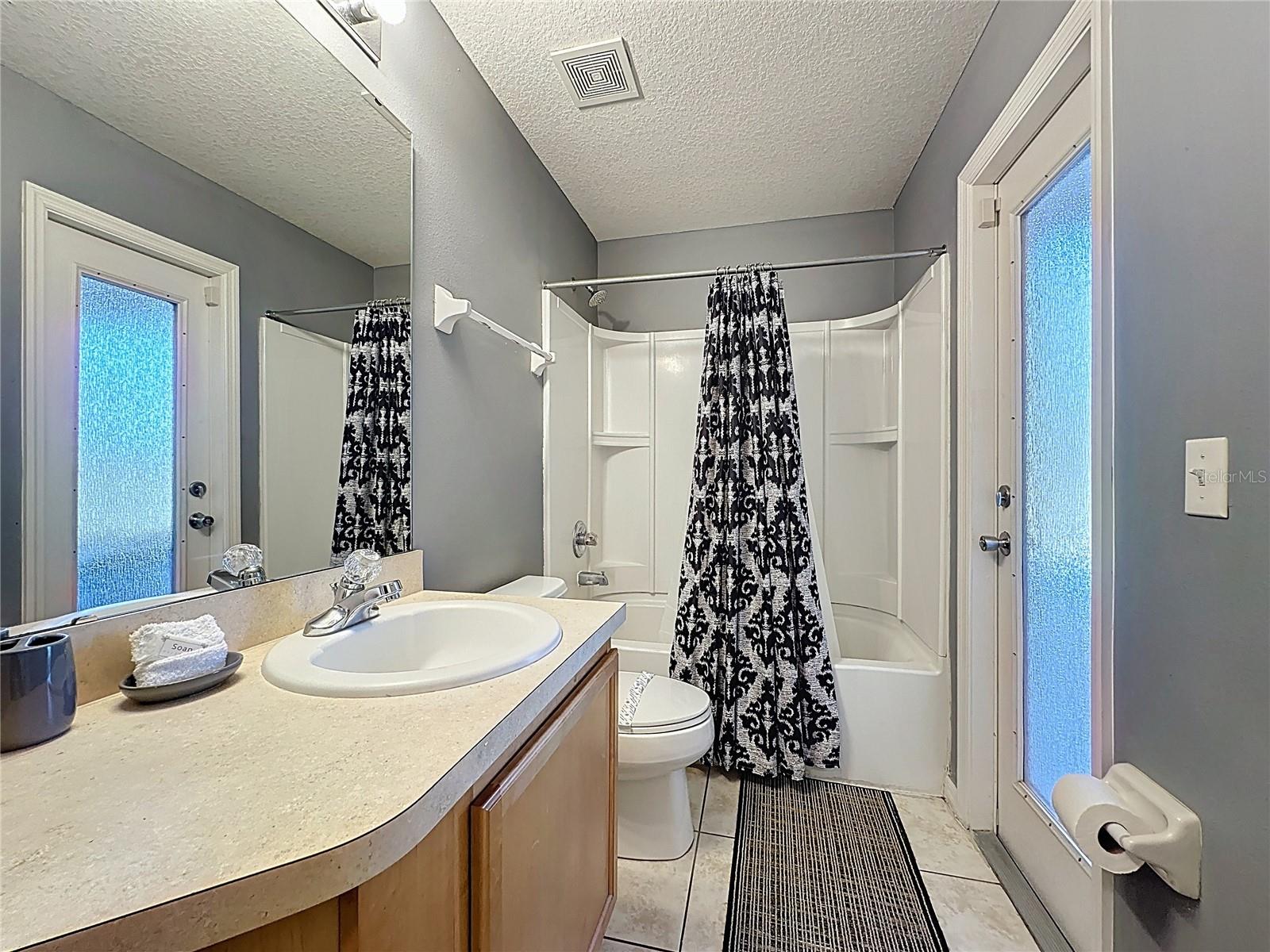 Image 39 of 65 For 2281 Royal Ridge Drive