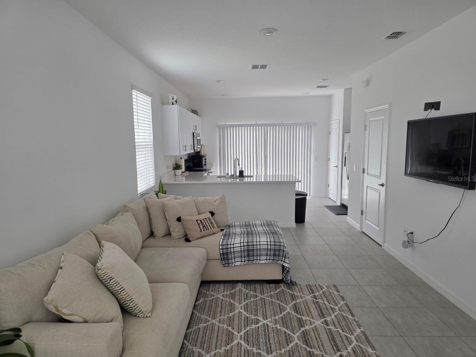 Image 2 of 28 For 3318 Composition Street