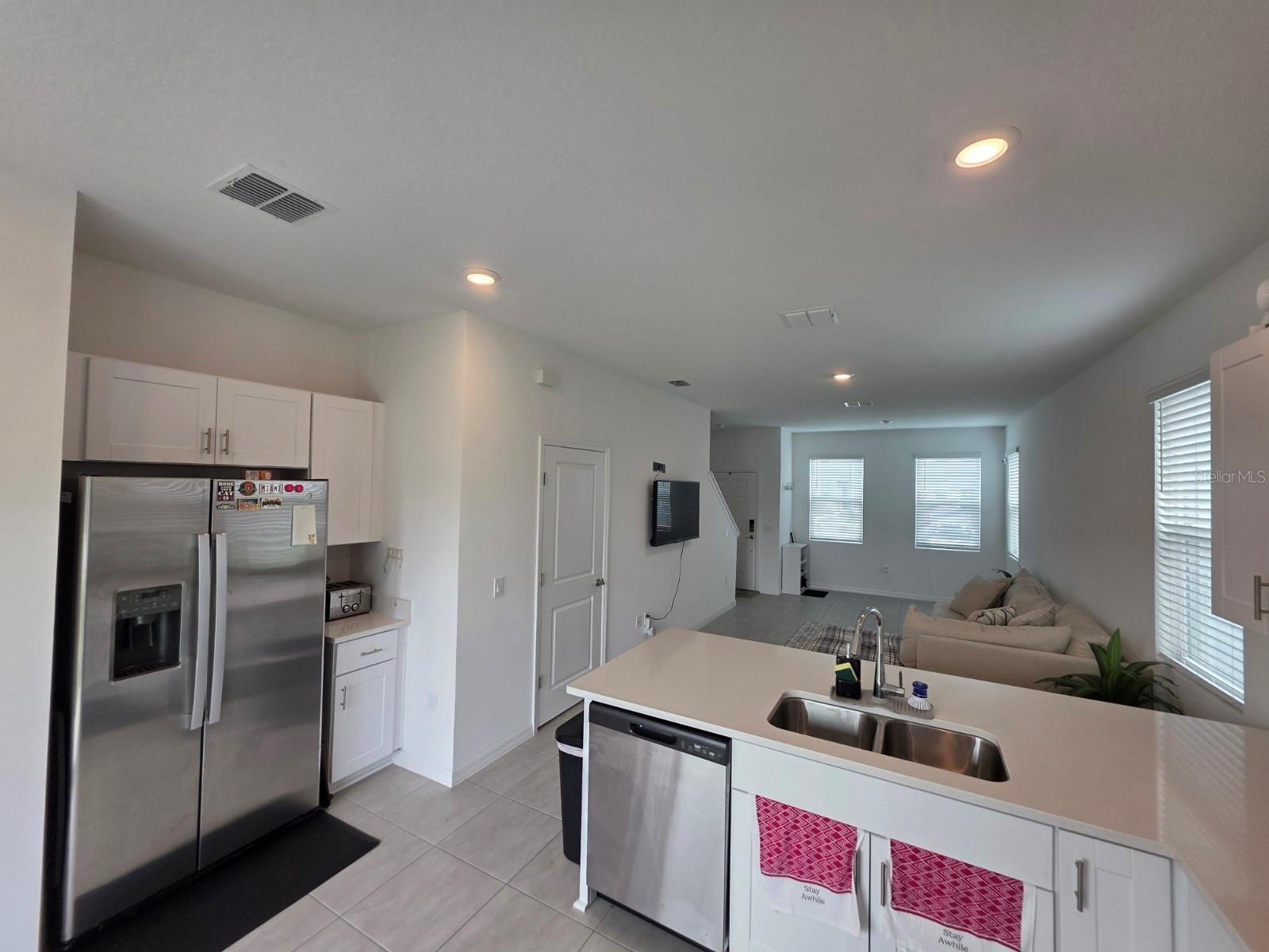 Image 9 of 28 For 3318 Composition Street