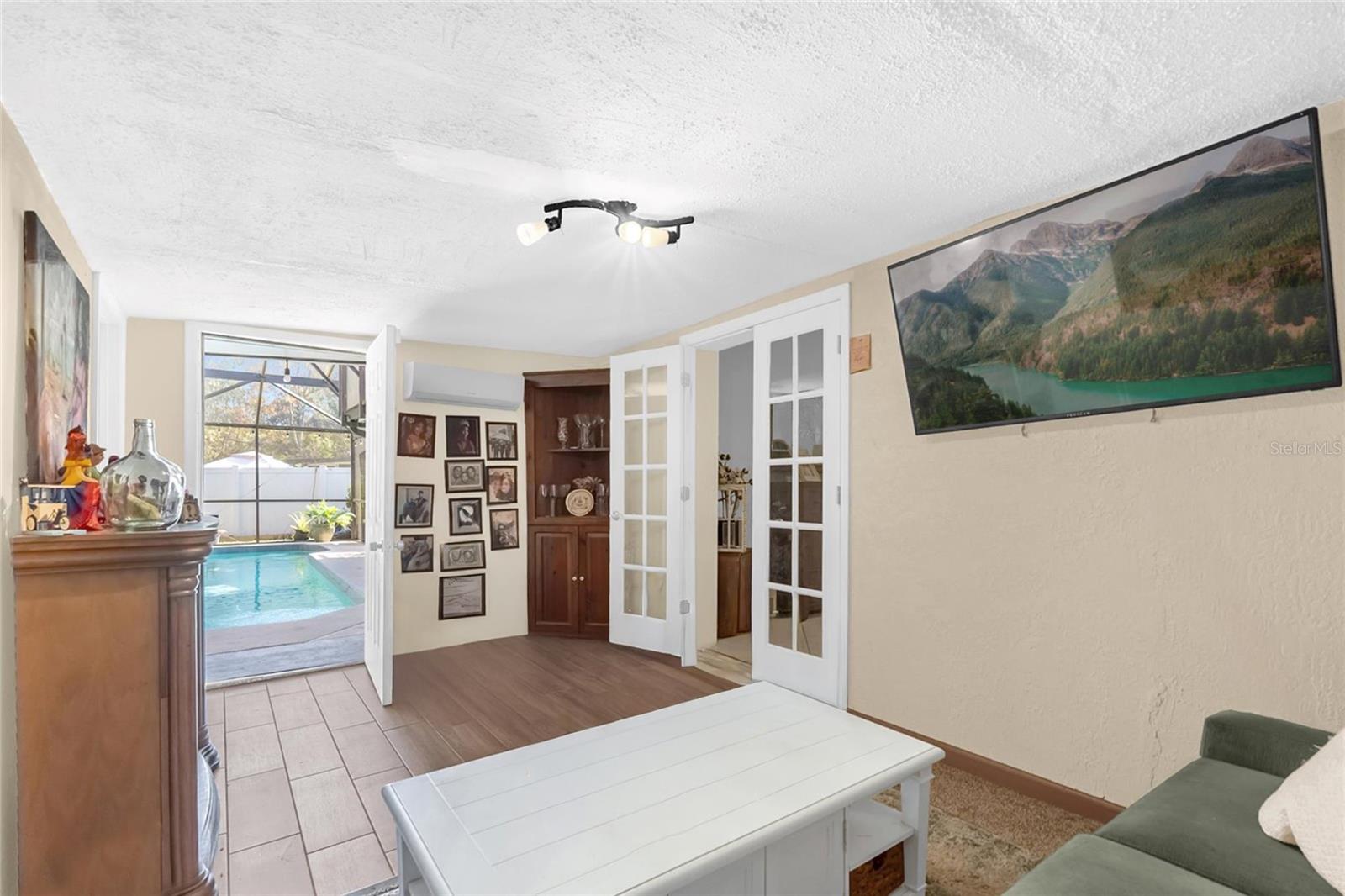 Image 11 of 26 For 5407 Conway Oaks Court