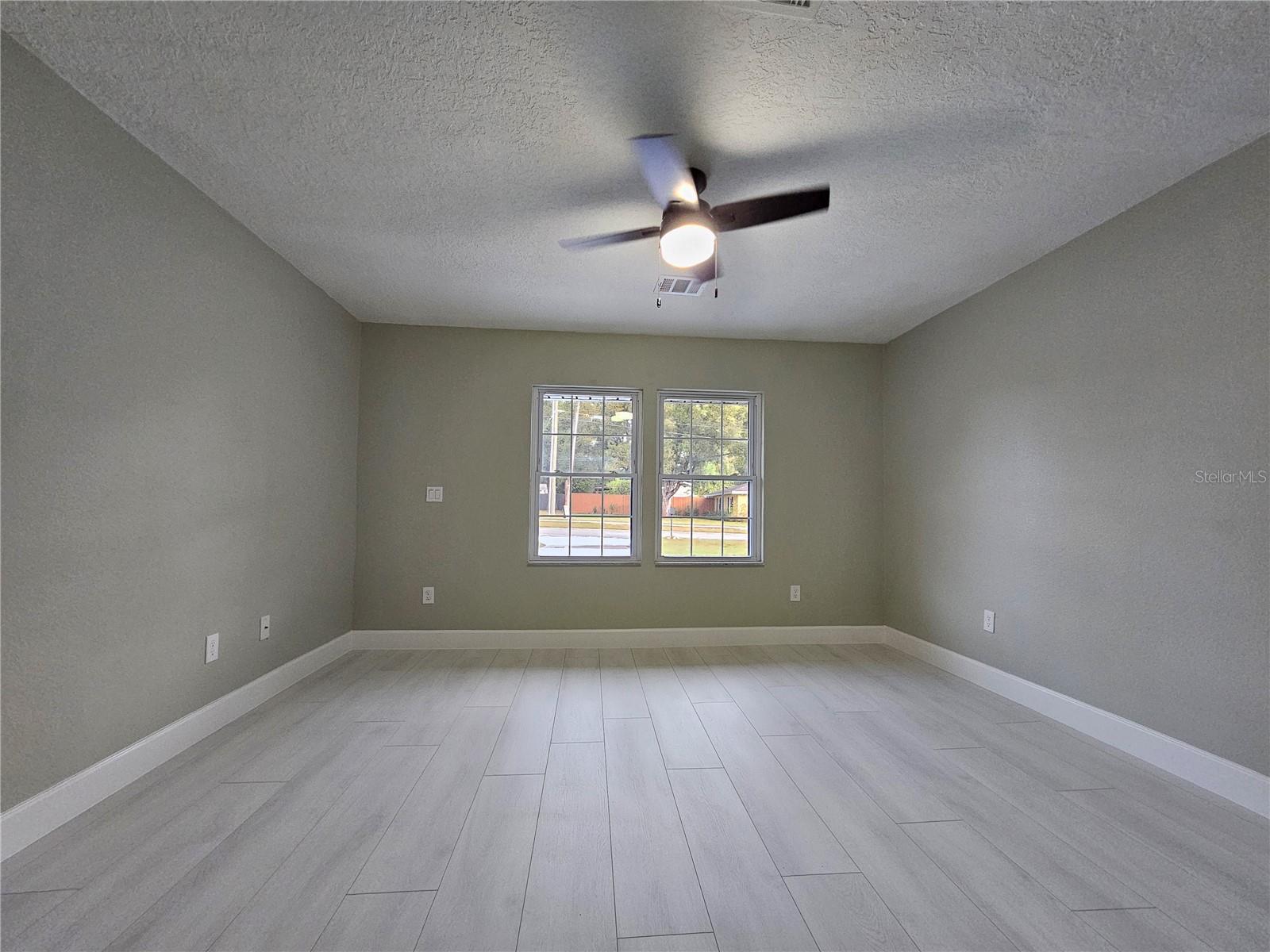 Image 15 of 32 For 113 Pearl Street