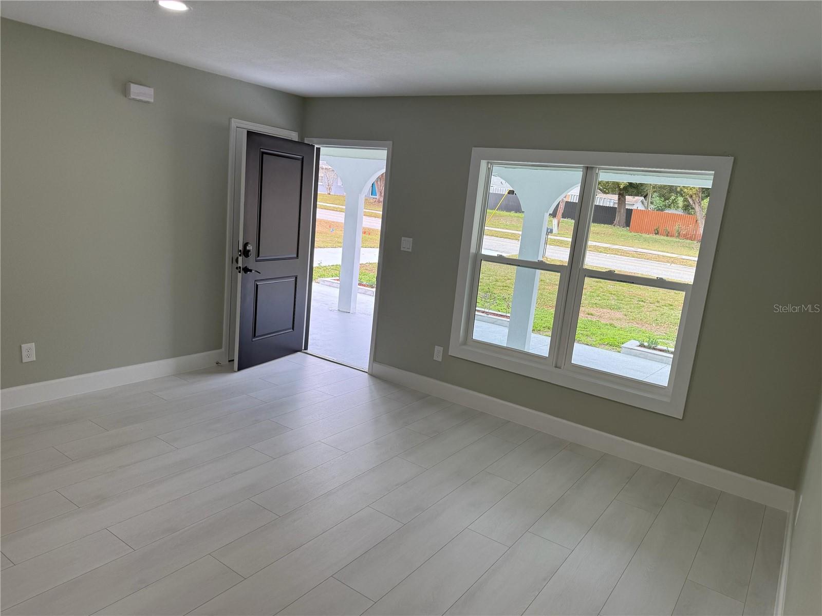 Image 9 of 32 For 113 Pearl Street