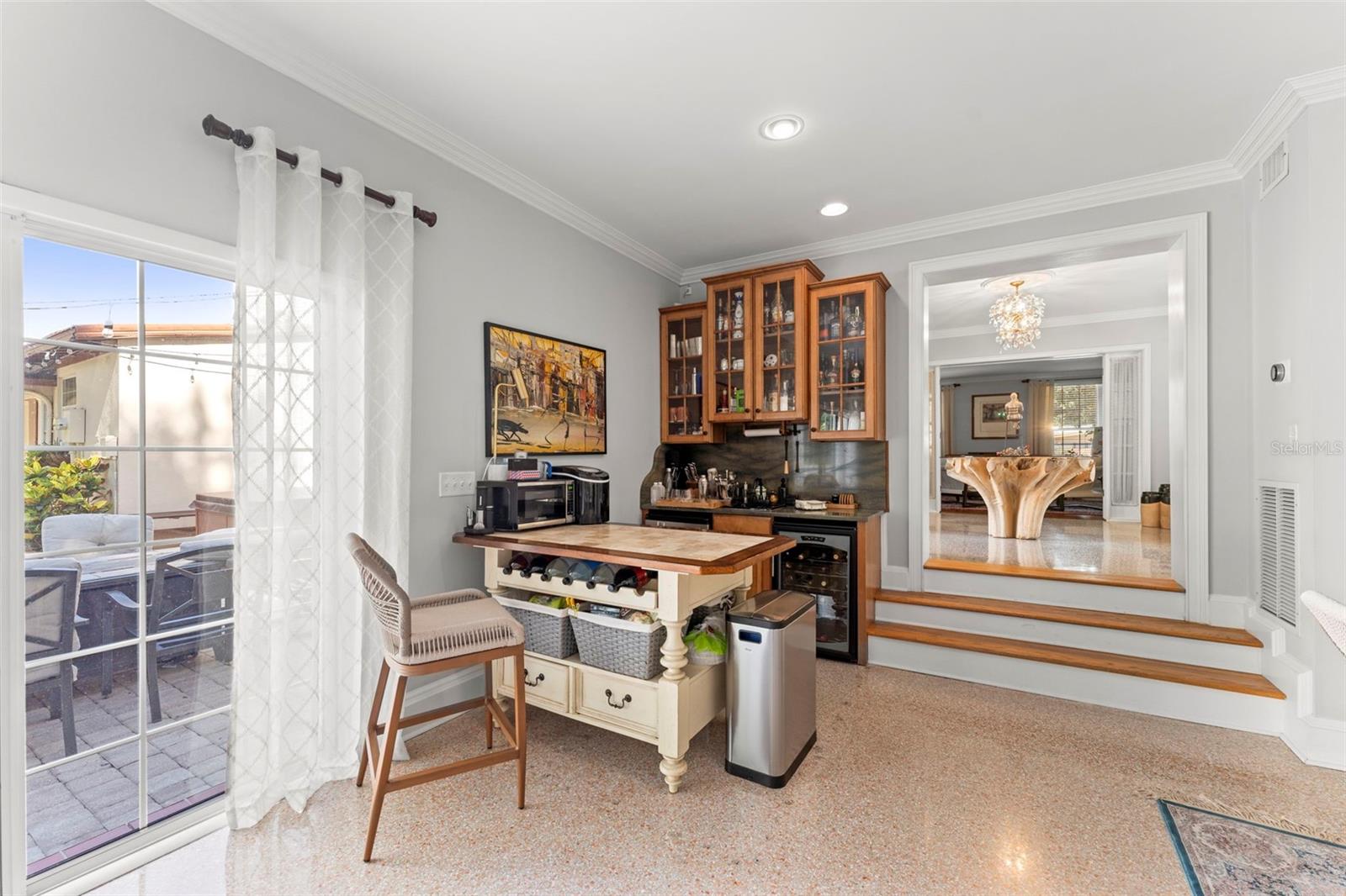 Image 14 of 57 For 1221 Oriental Gardens Road