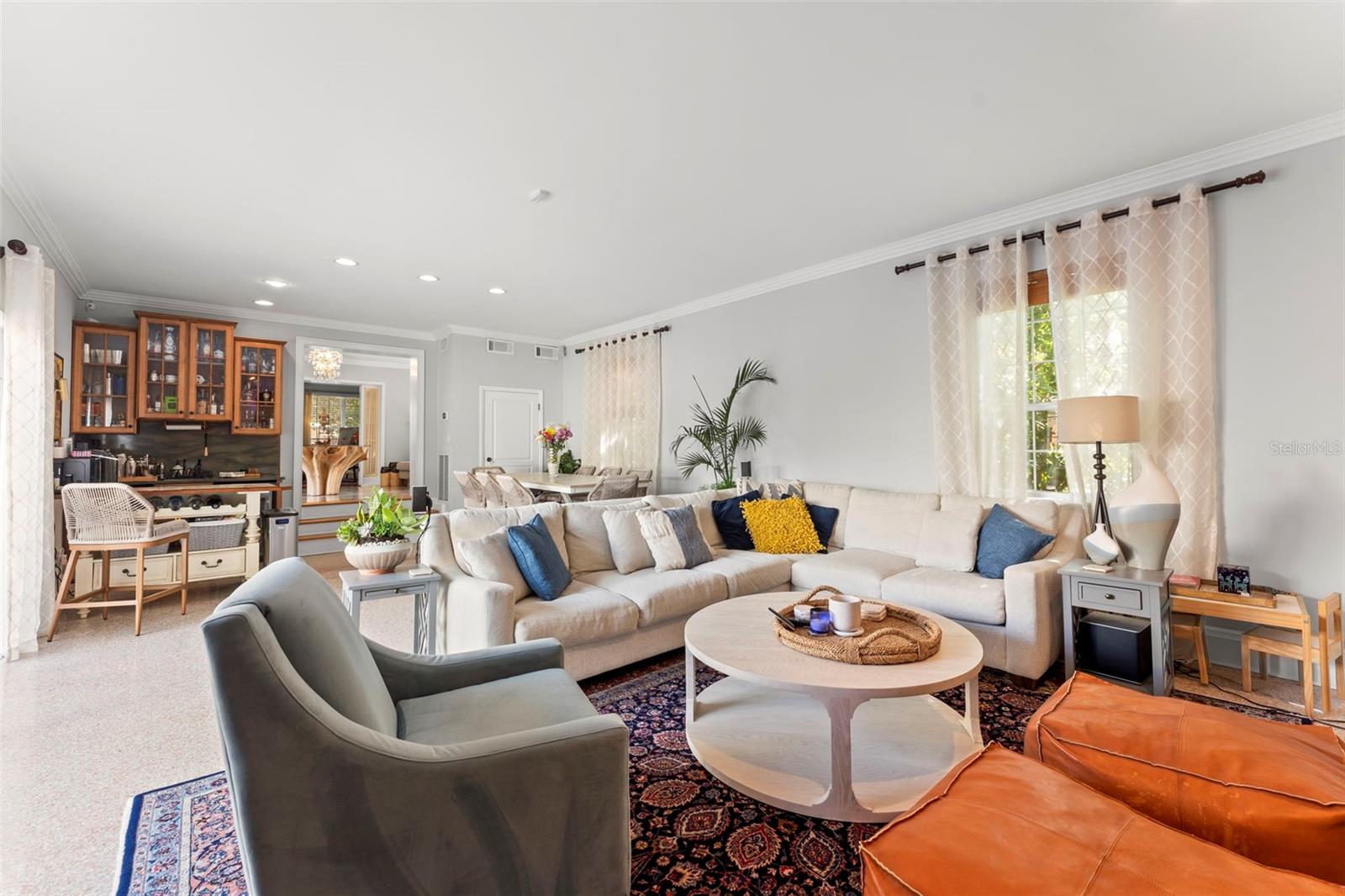 Image 15 of 57 For 1221 Oriental Gardens Road