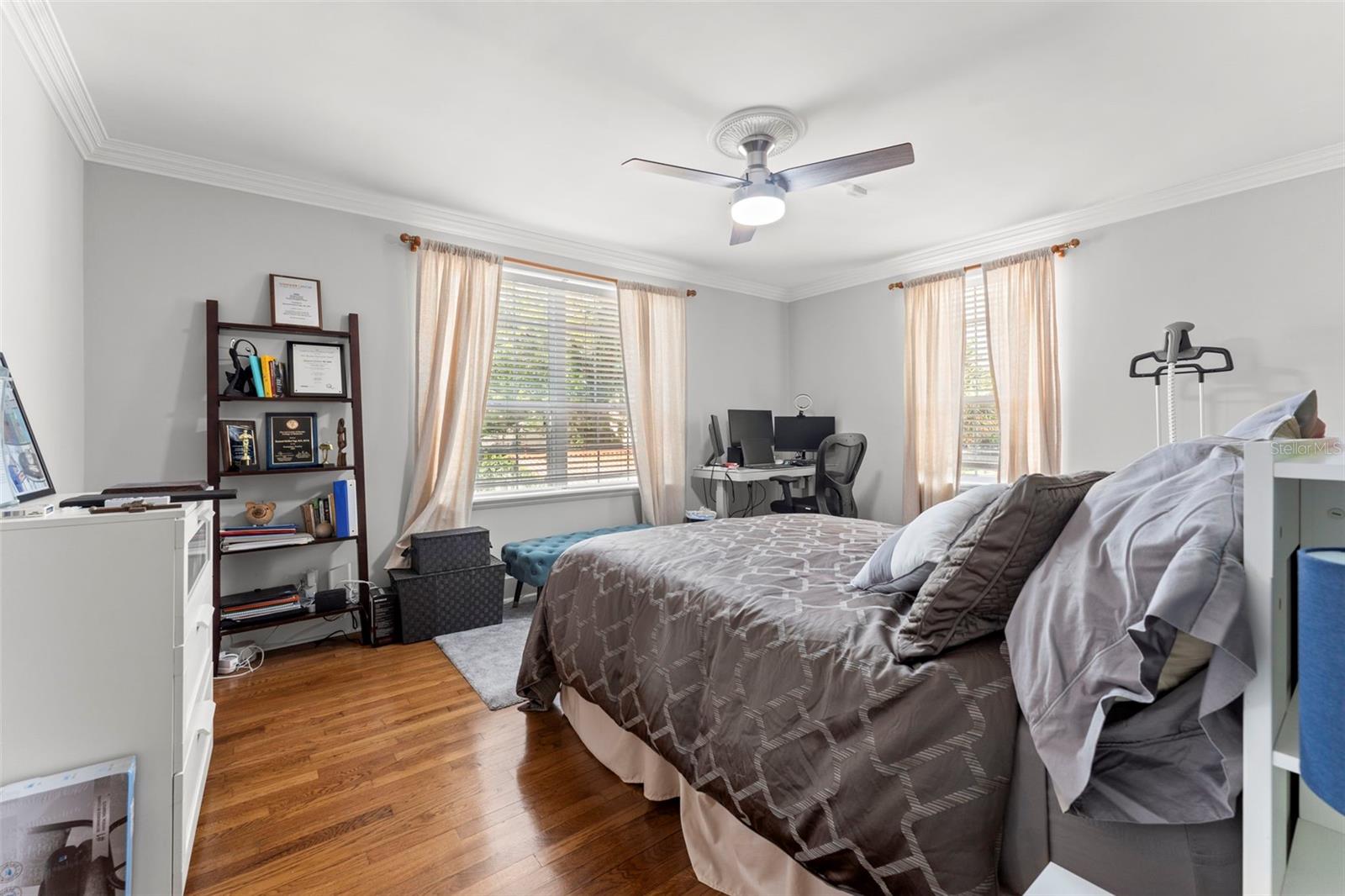 Image 28 of 57 For 1221 Oriental Gardens Road