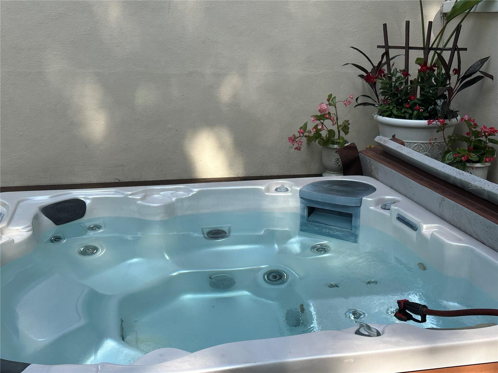 Image 48 of 57 For 1221 Oriental Gardens Road