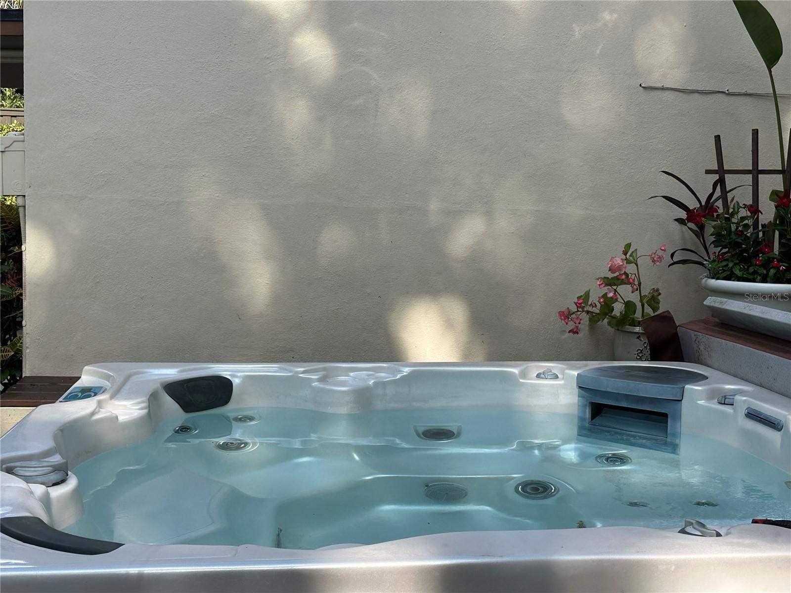 Image 49 of 57 For 1221 Oriental Gardens Road