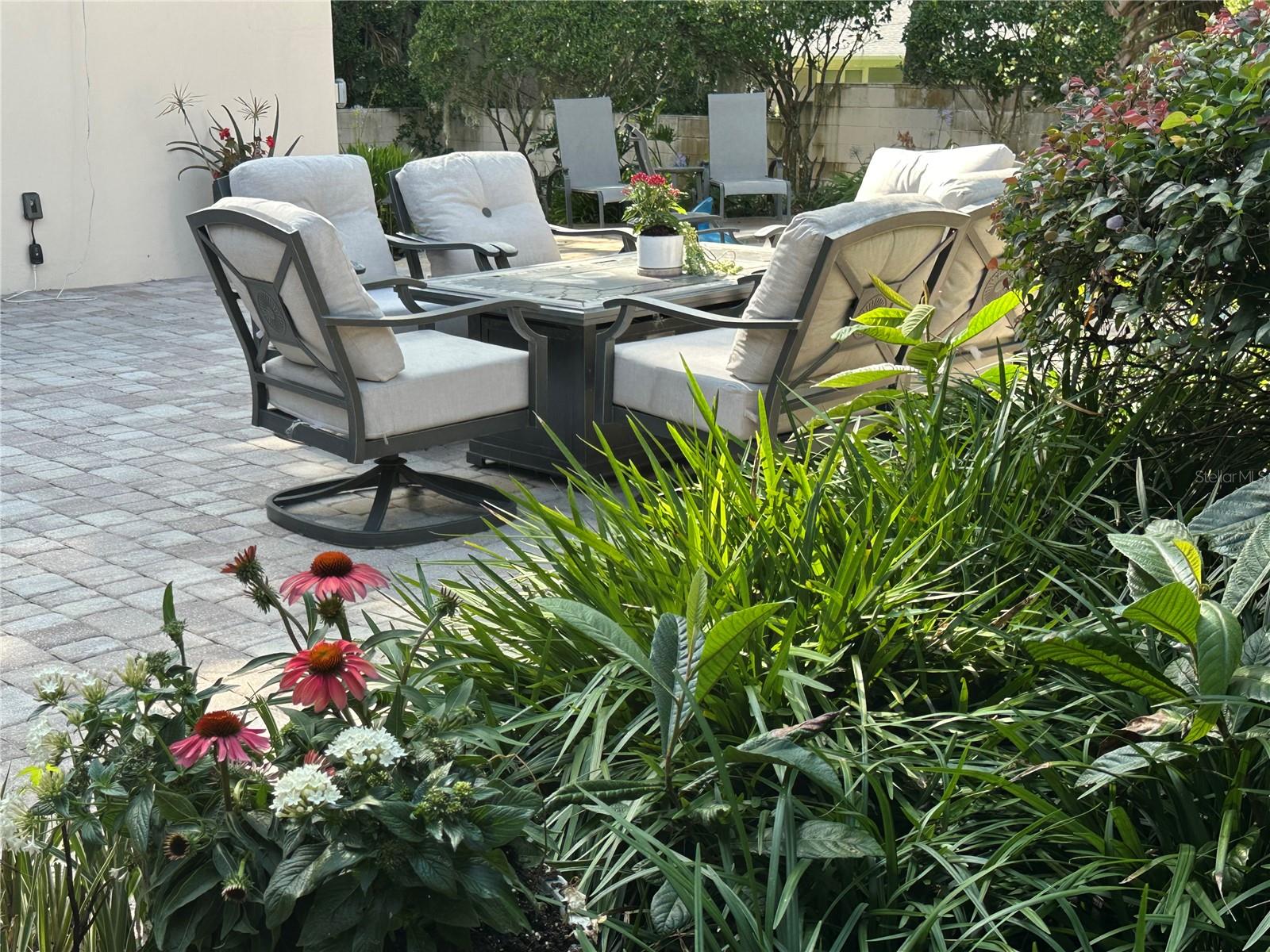 Image 56 of 57 For 1221 Oriental Gardens Road