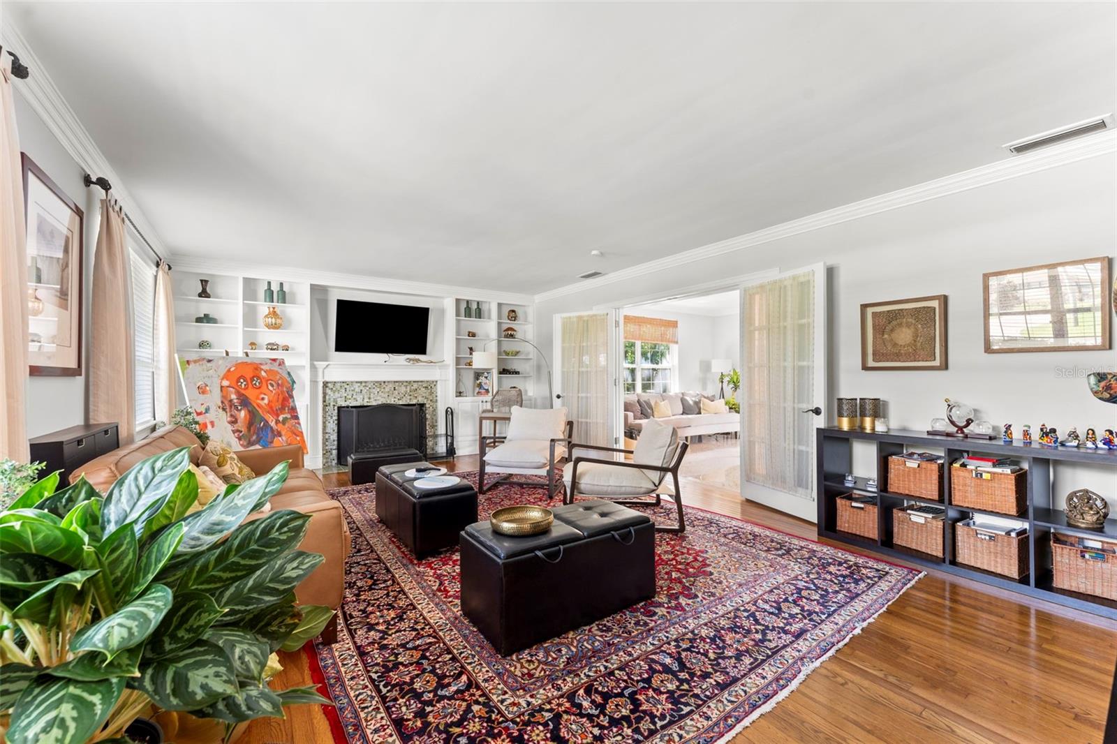 Image 8 of 57 For 1221 Oriental Gardens Road